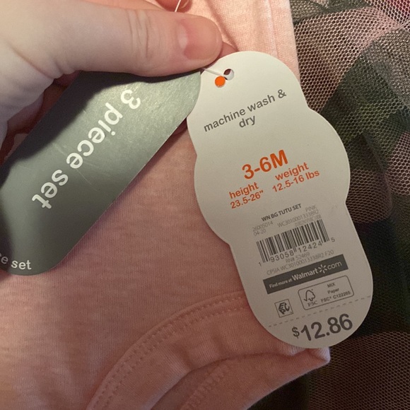 Cute army outfit - Picture 2 of 2